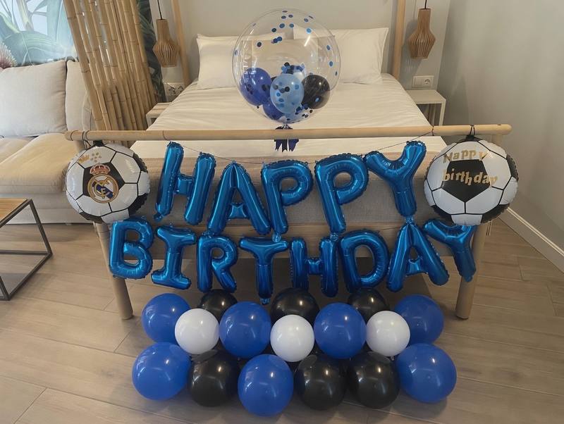 Teddy bear birthday balloon decoration London